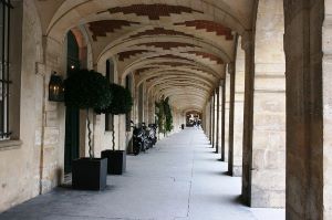 place des vosges paris