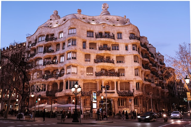 melhores bairros onde se hospedar em Barcelona
